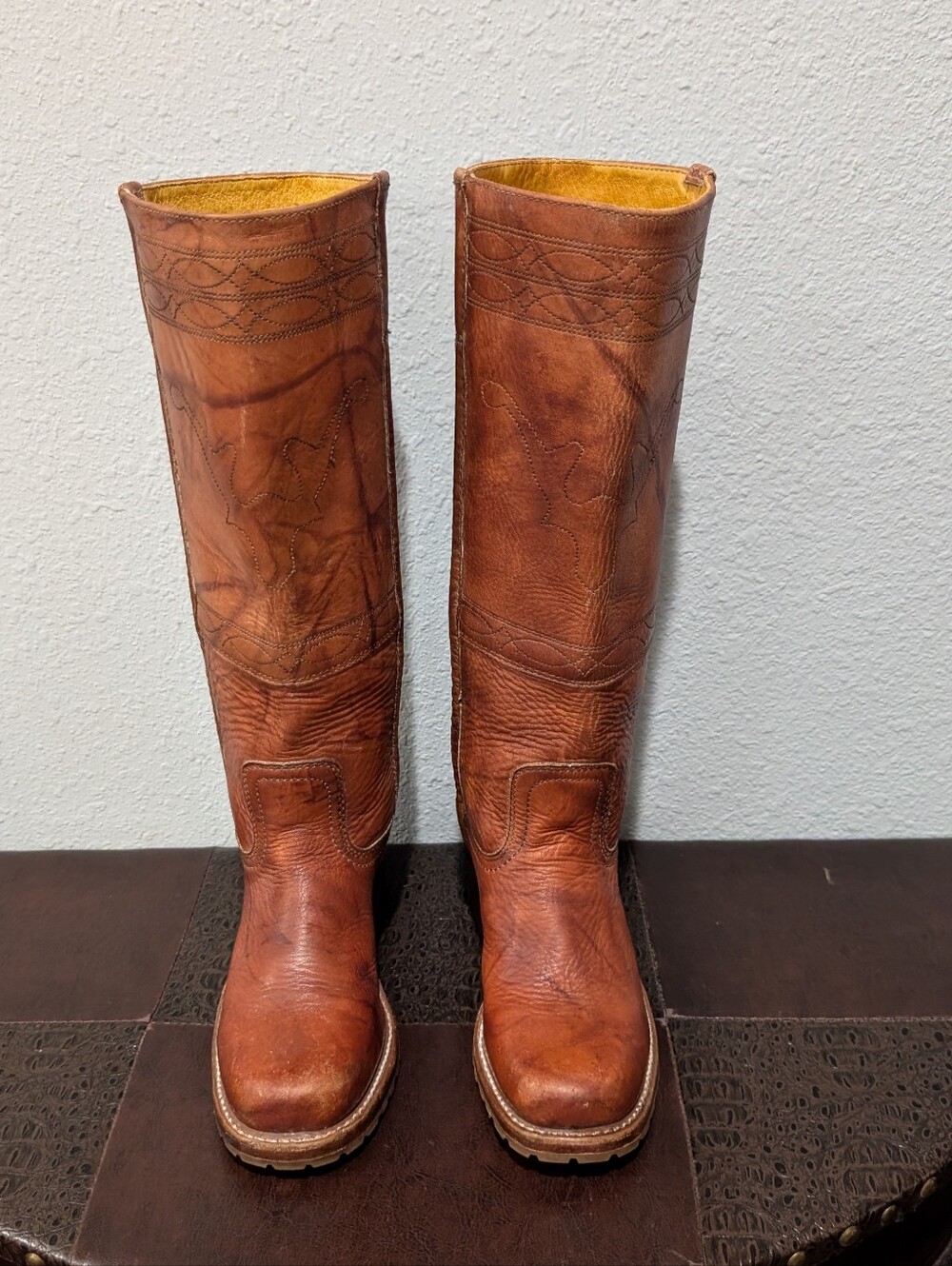 FRYE Campus Horse stitching Boots Size 7 Women's - Picture 5 of 16